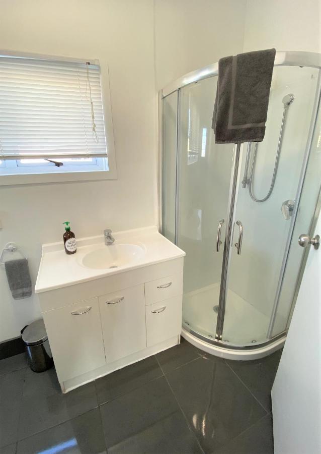Surf N Stay Whangamata Esterno foto