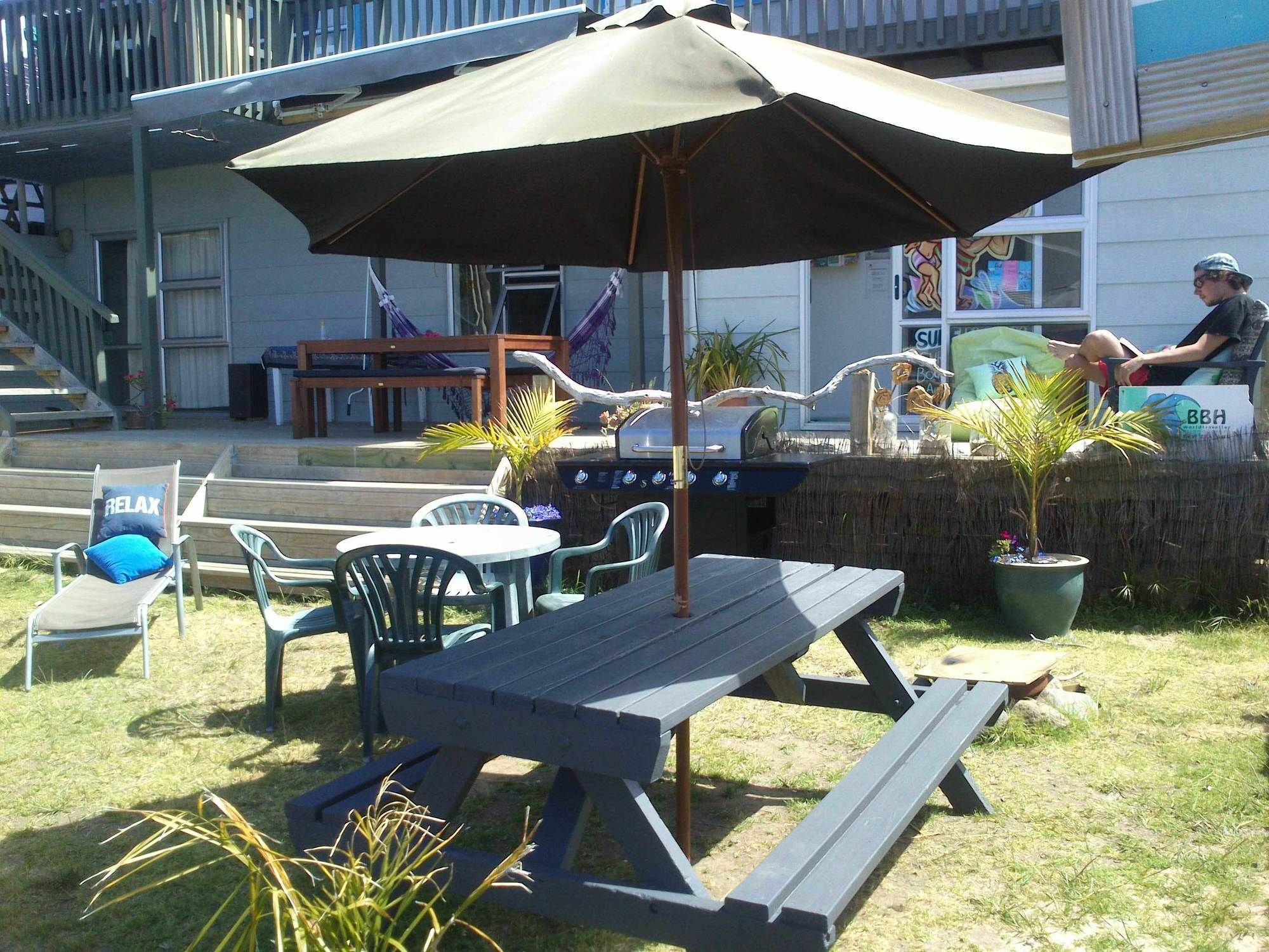 Surf N Stay Whangamata Esterno foto